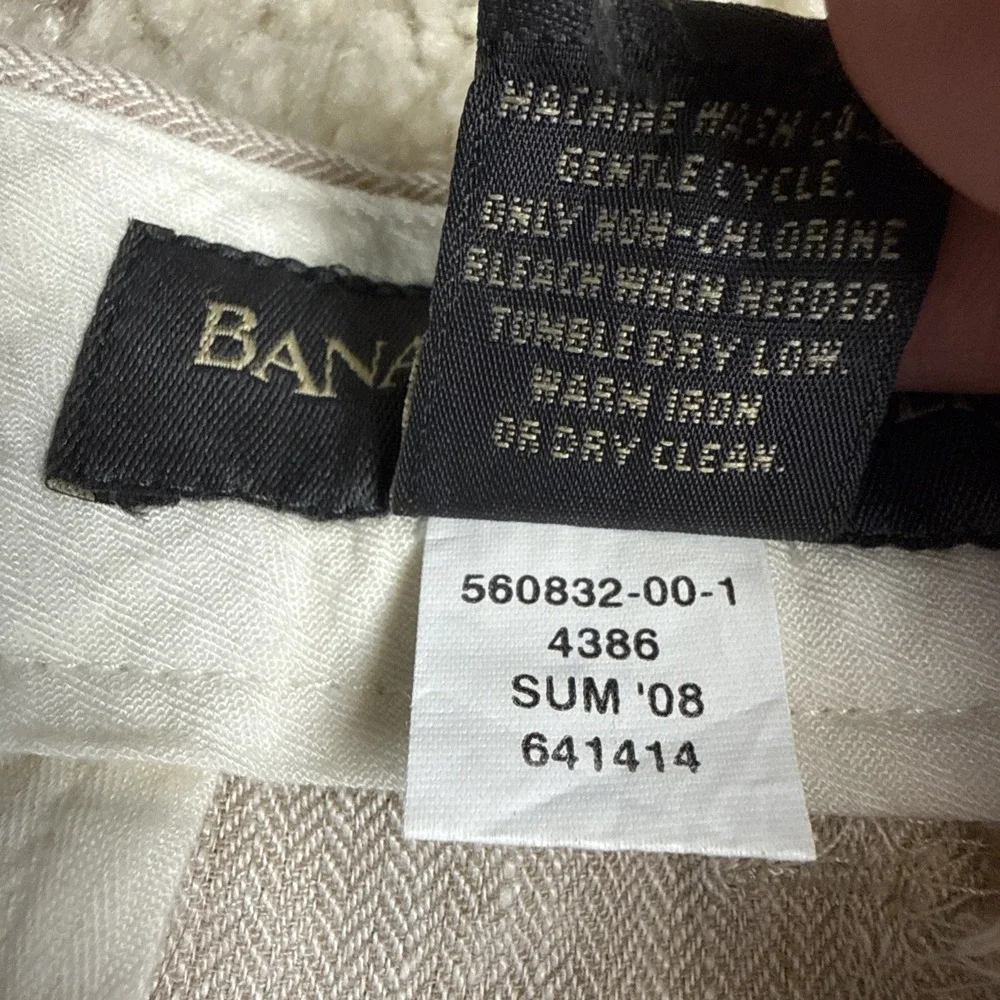 Banana Republic see pictures please